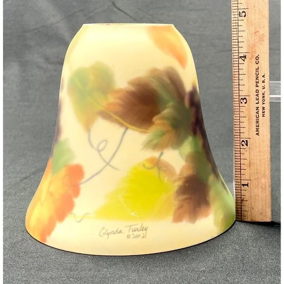 Glynda Turley 2002 Signed Reverse Hand Painted Grapes Glass Shade Only - Picture 3 of 6